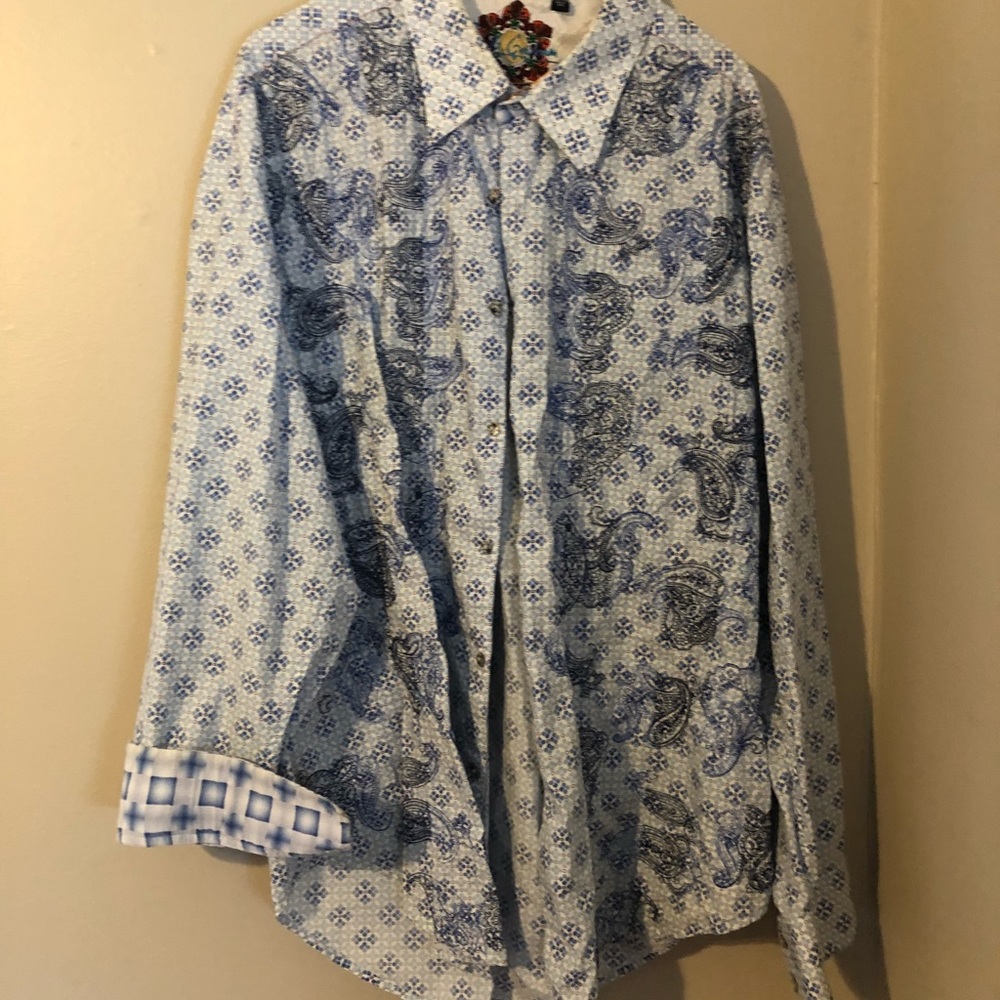 Robert Graham button down
